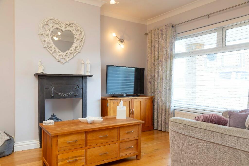 Additional image 7 of Tawel Fan, Nelson, Treharris