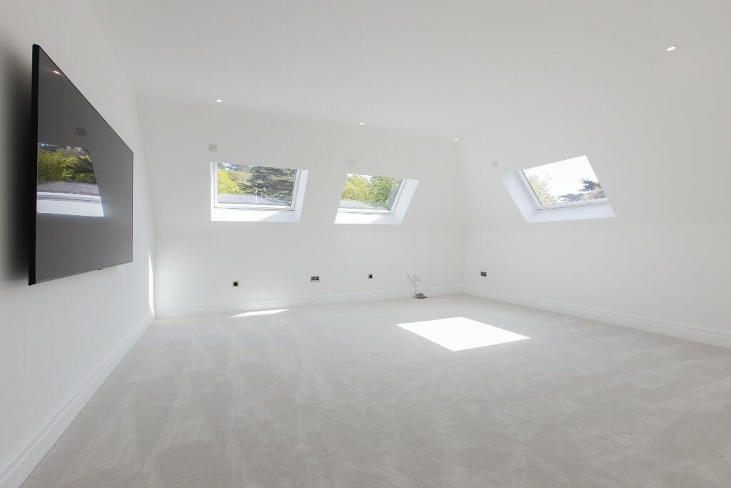 Additional image 31 of Croft Drive West, CH48