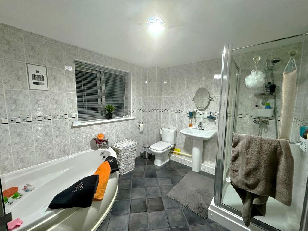 Additional image 14 of Fonmon Park Road, Rhoose, Barry