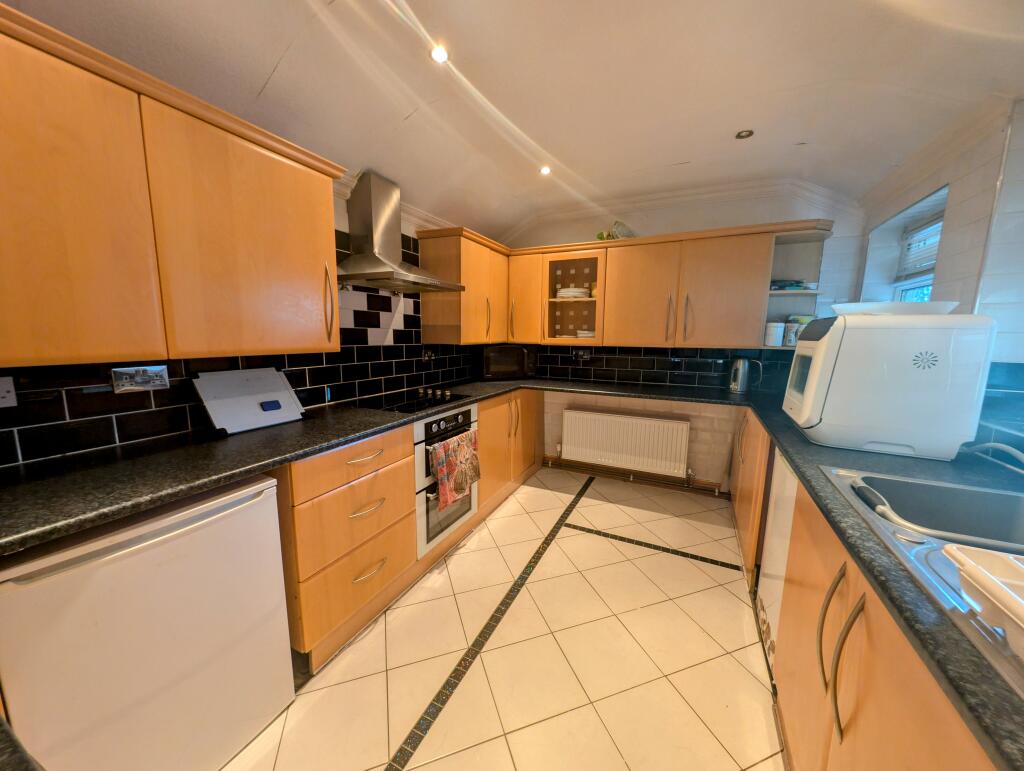 Additional image 31 of Oakland Street, Miskin, Mountain Ash, CF45 3AL