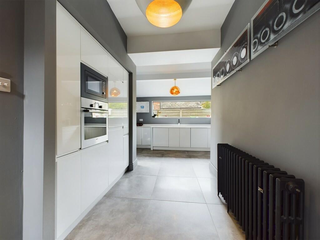 Additional image 19 of Victoria Pathway, Queens Park