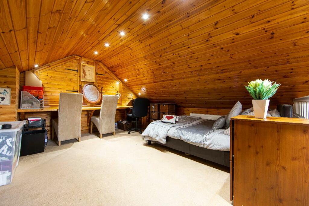 Additional image 33 of Ty'R-y-Wen Farm, Bedlinog, Treharris