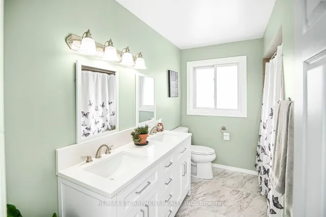 Additional image 16 of 725 Mud St