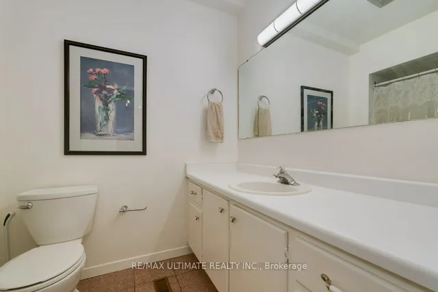 Additional image 17 of 78 Upper Canada Dr Unit 3