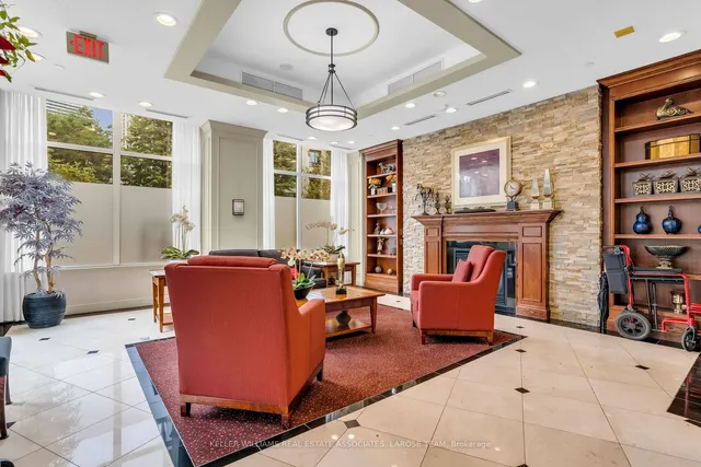 Additional image 2 of 3 Marine Parade Dr Unit 1707