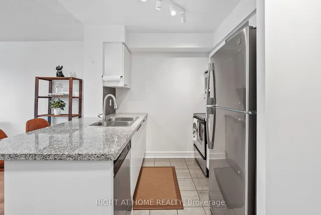 Additional image 5 of 16 Harrison Garden Blvd Unit 209