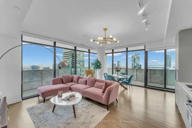 Additional image 23 of 20 Lombard St Unit 3603