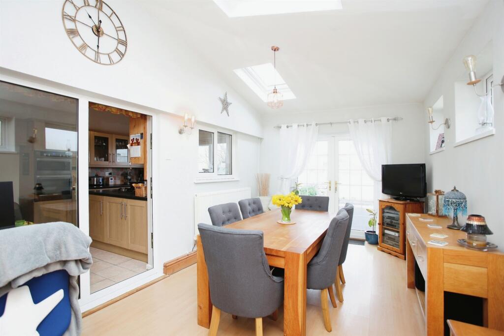 Additional image 6 of Crescent Road, Caerphilly