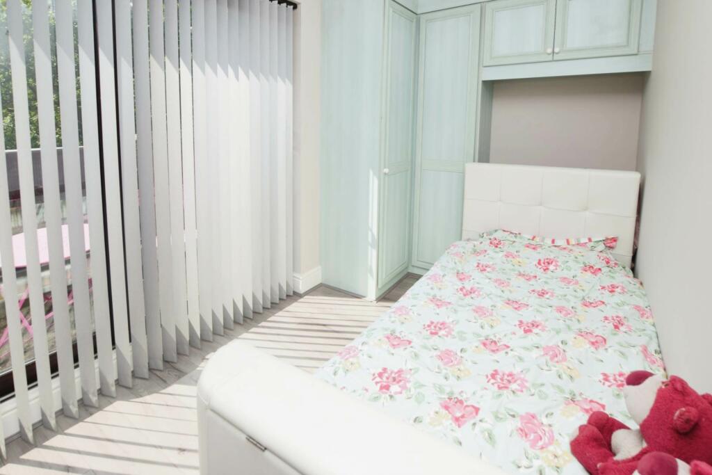 Additional image 26 of Dibbinsdale Road, Bromborough