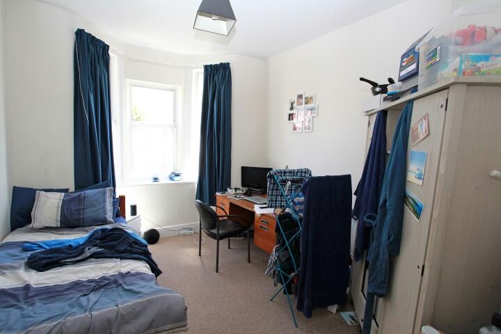 Additional image 6 of STUDENTS - NEW STATION ROAD, FISHPONDS