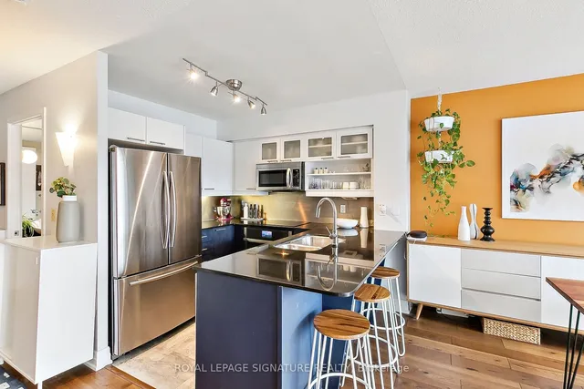 Additional image 21 of 36 Blue Jays Way Unit 903