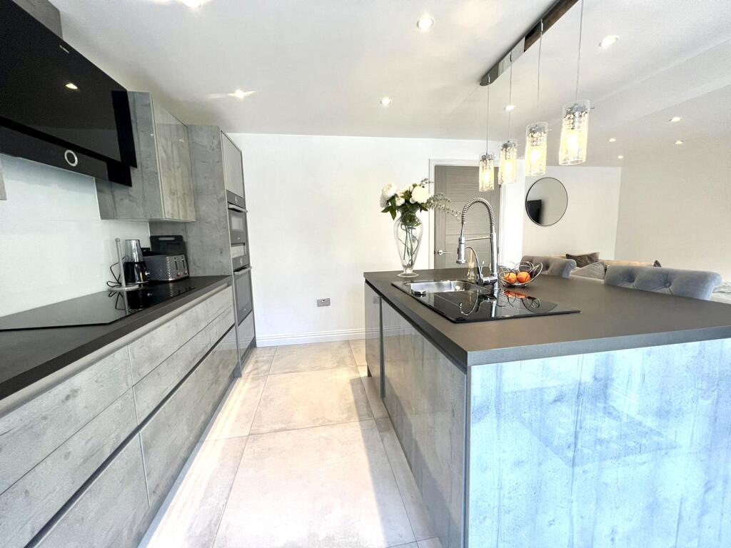 Additional image 6 of Cedar Close, Merthyr CF47 0LX