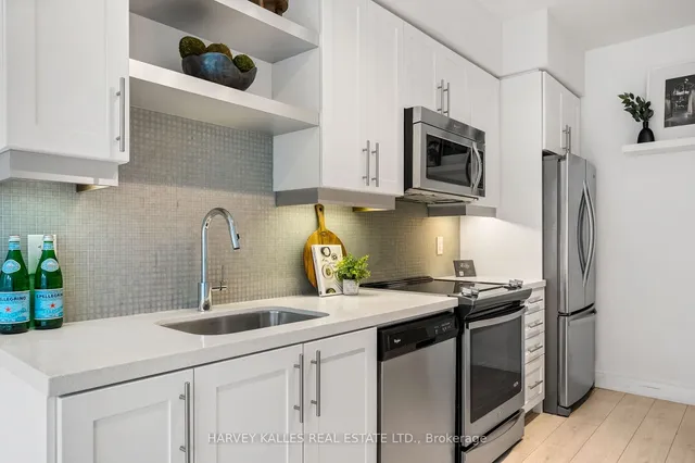 Additional image 17 of 525 Adelaide St Unit 209