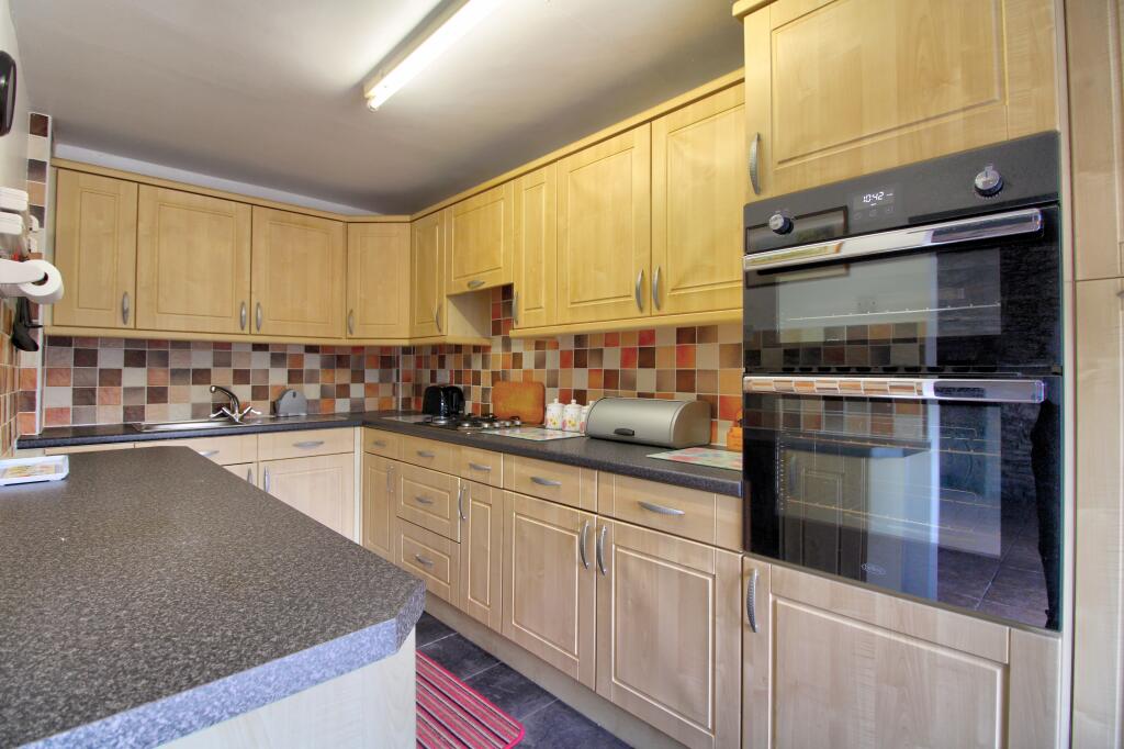 Additional image 8 of Zoar Terrace, Treharris, CF46