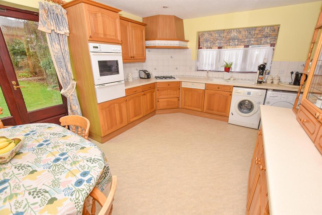 Additional image 24 of Kingsbrook Way, Bebington