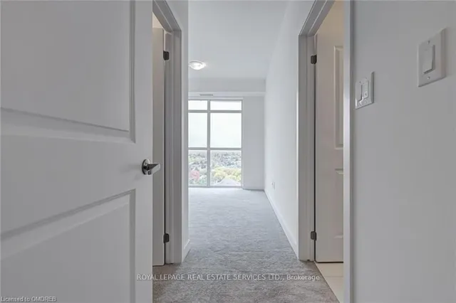 Additional image 9 of 450 Dundas St Unit 905