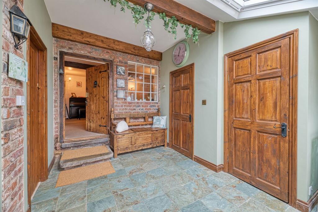 Additional image 5 of Ince Lane, Elton, Chester