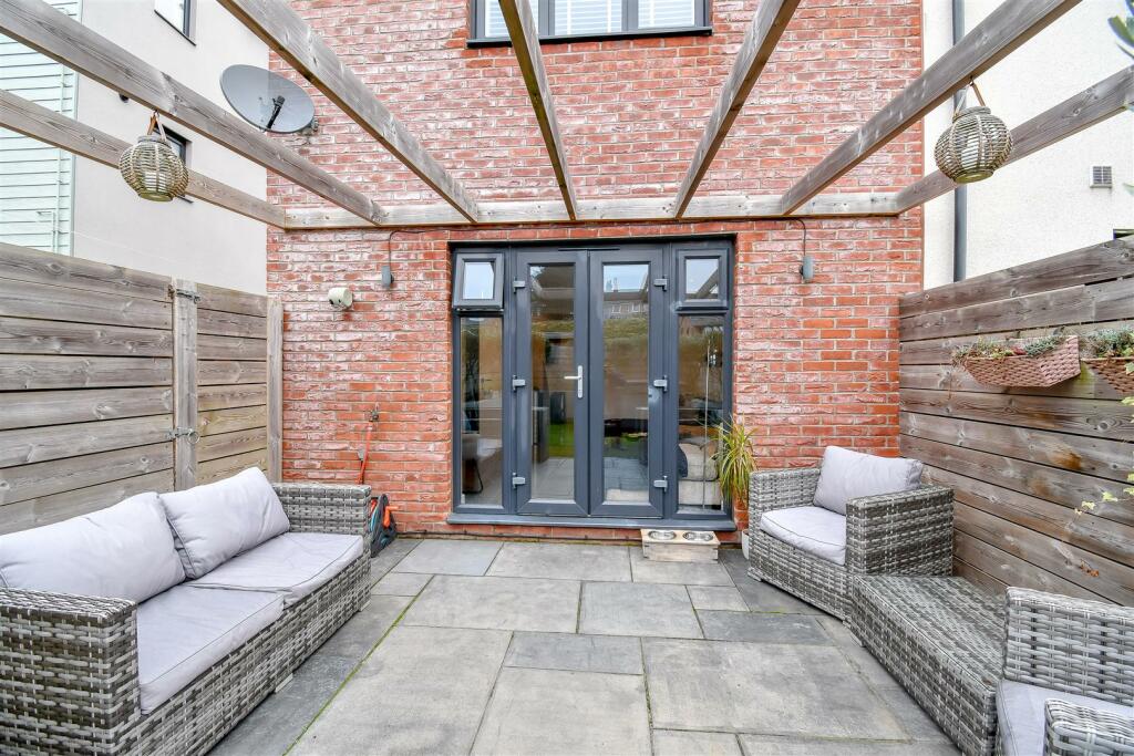 Additional image 29 of Ffordd Pentre, Barry