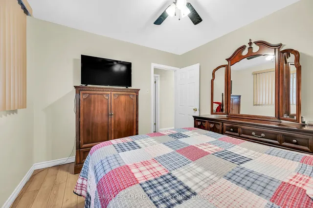 Additional image 15 of 297 East 36th St