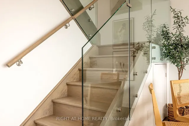 Additional image 15 of 2720 Dundas St Unit 607