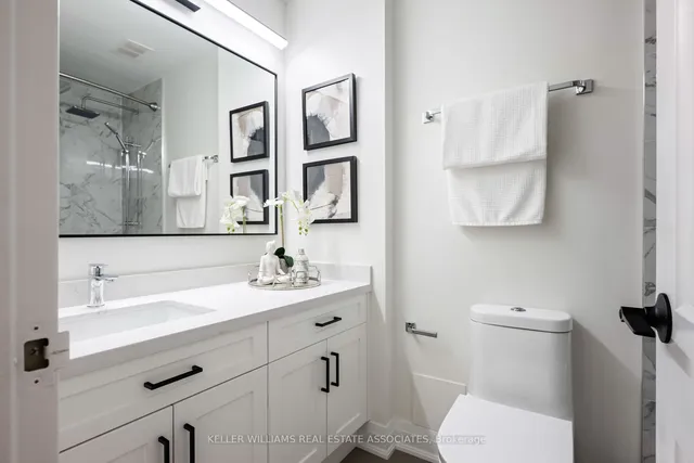 Additional image 34 of 60 Southport St Unit 906