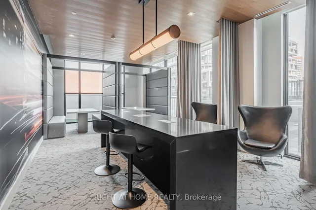 Additional image 37 of 270 Dufferin St Unit 506