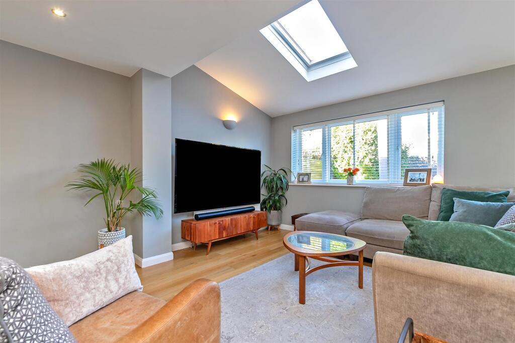 Additional image 21 of Hadrian Close, St Albans