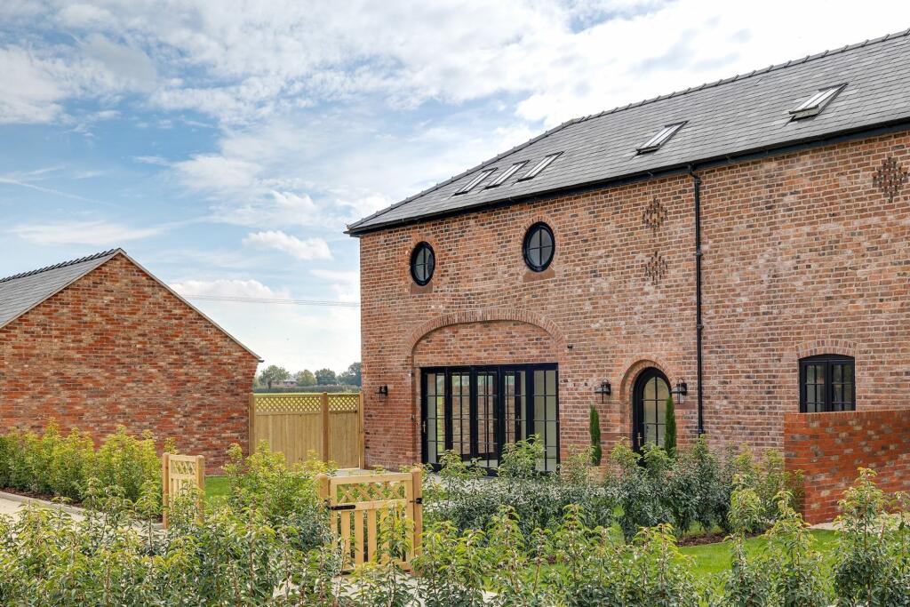 Additional image 17 of 1 Old Hall Country Estate Aldford Road, CH3 6EA