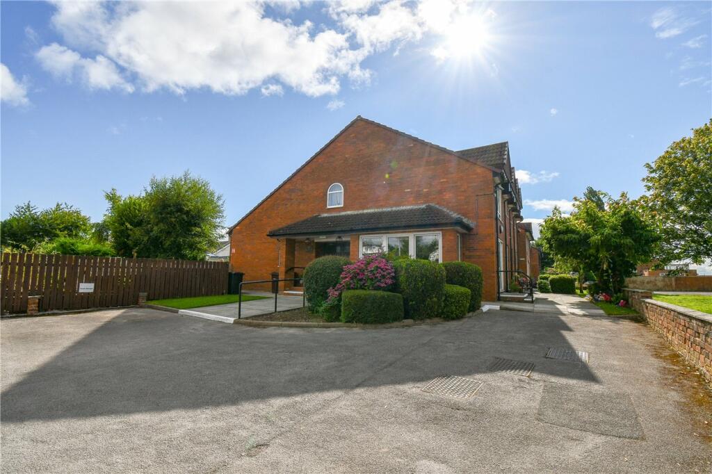 Dale Avenue, Heswall, Wirral