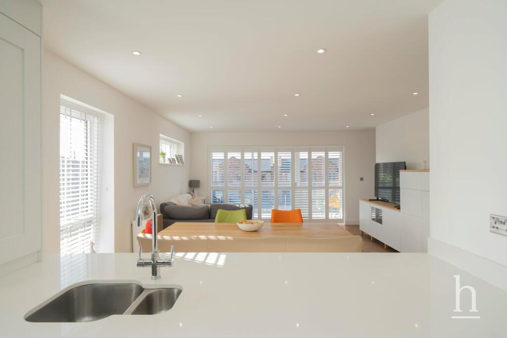 Additional image 4 of Caldy Road, West Kirby, CH48