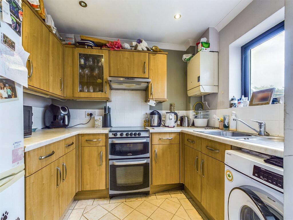 Additional image 5 of Celandine Close, Highcliffe, Dorset, BH23