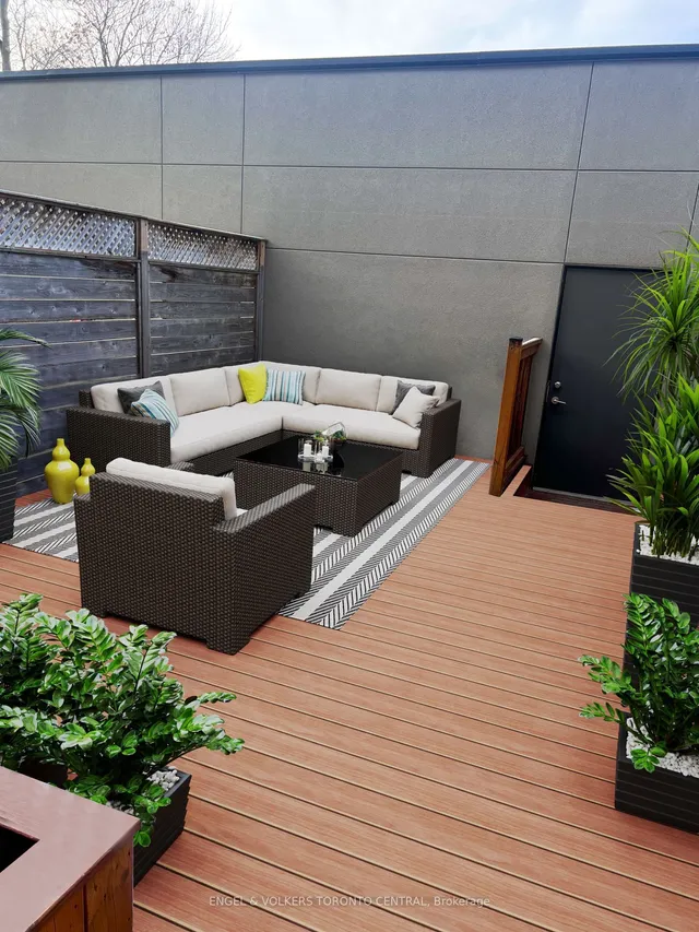 Additional image 32 of 54 Boulton Ave