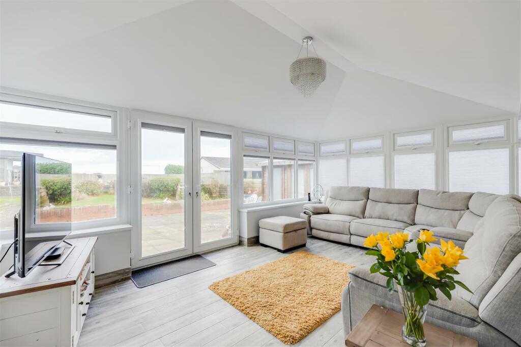 Additional image 10 of 27 Clevedon Avenue, Sully, CF64 5SX