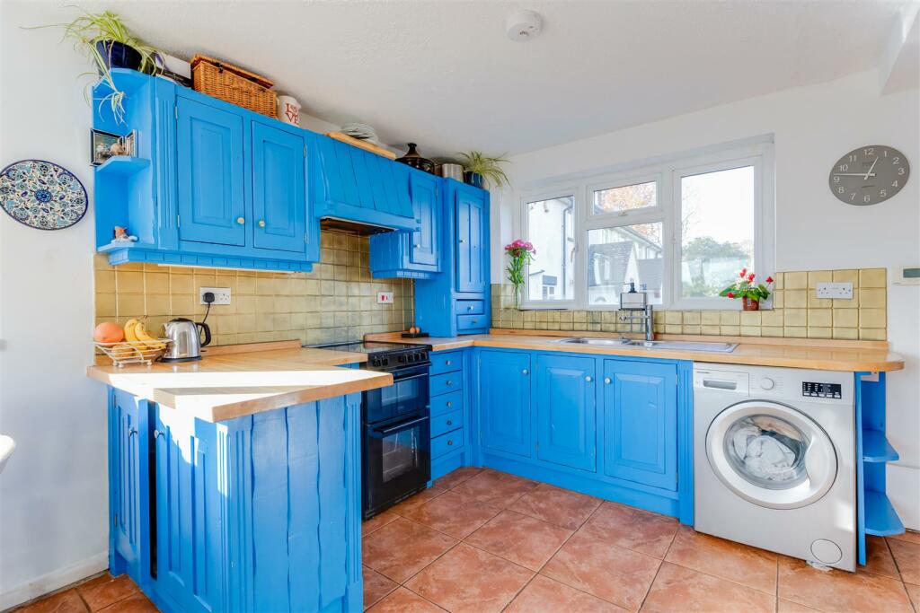 Additional image 10 of 2 Fairleigh, Michaelston-Le-Pit, Dinas Powys, CF64 4HN