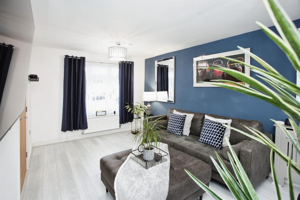 Additional image 4 of Comin Y Coed, Tonyrefail, Porth