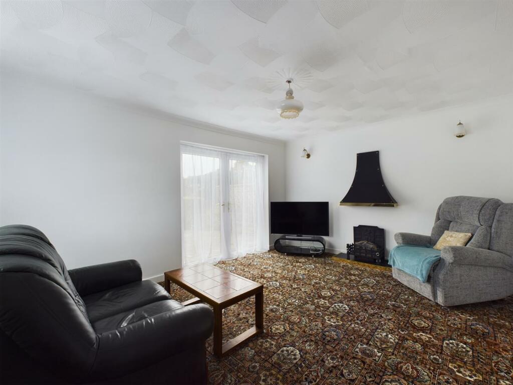 Additional image 5 of Park Court Road, Bridgend