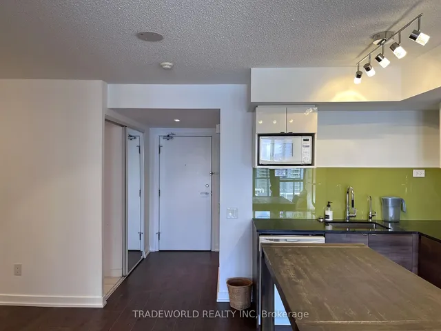 Additional image 7 of 121 McMahon Dr Unit 1810