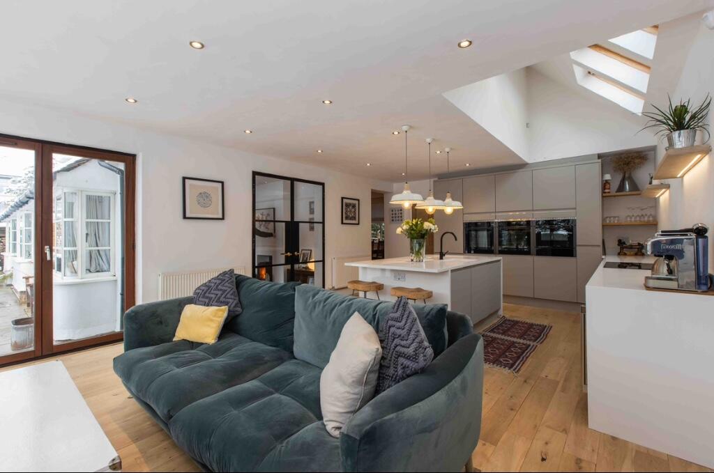 Additional image 8 of Quaker Lane, CH60