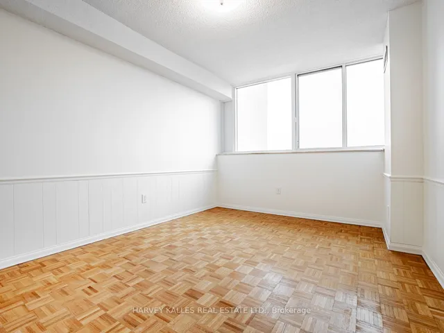 Additional image 23 of 3000 Bathurst St Unit 1101