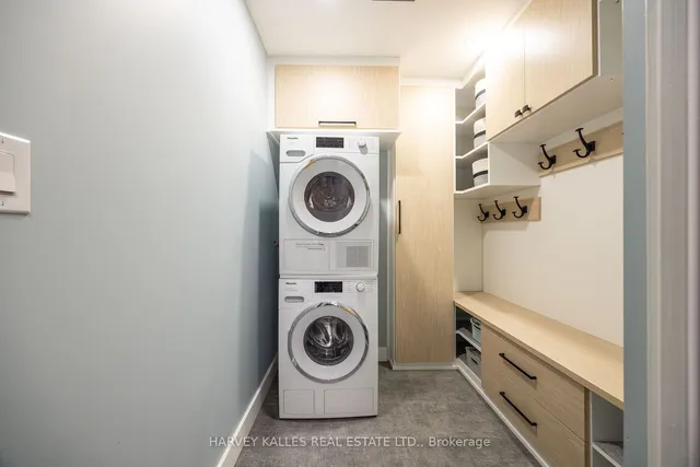 Additional image 35 of 8 Telegram Mews Unit 827