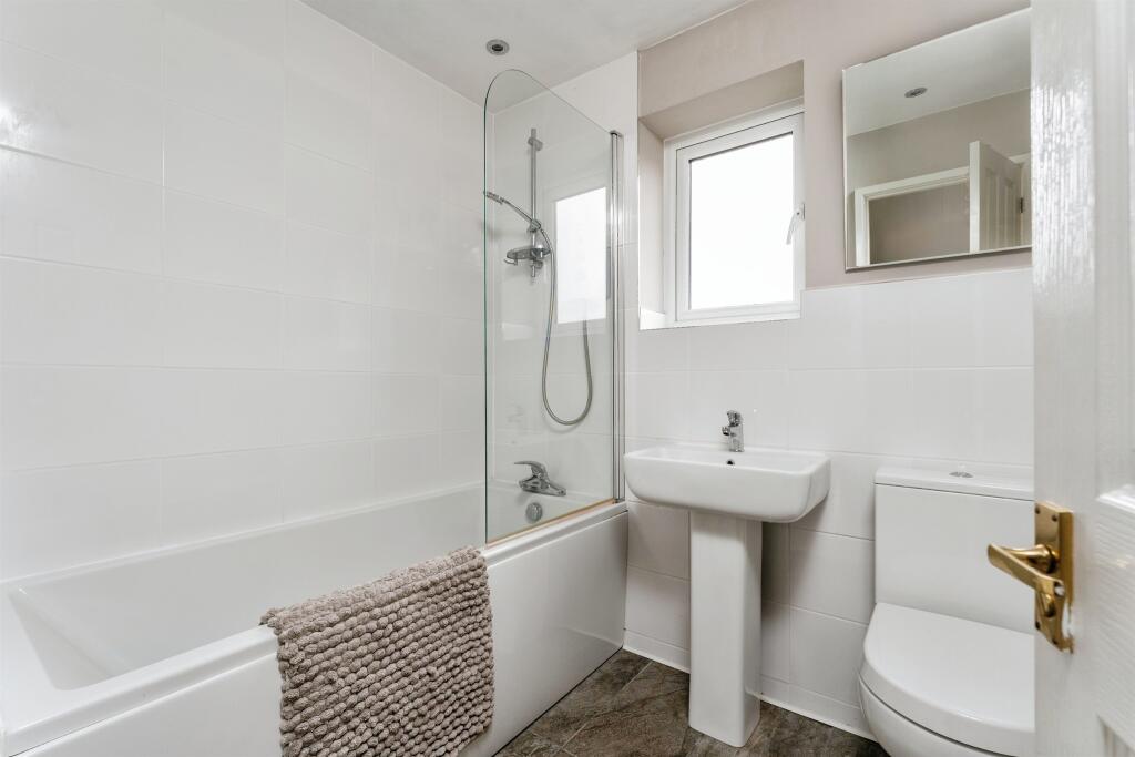 Additional image 19 of Toft Close, Saltney, Chester