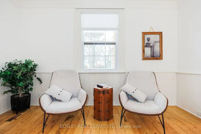 Additional image 8 of 38 Queens Dr