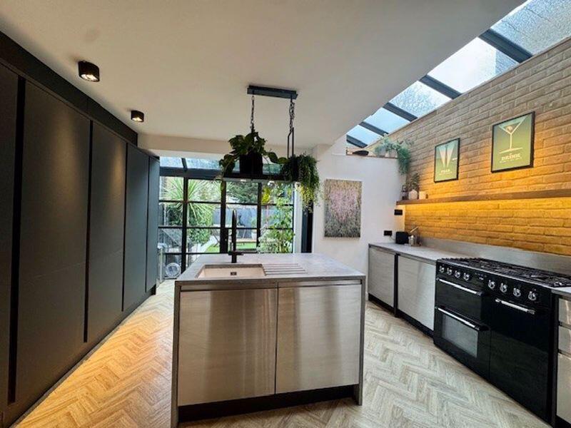 Additional image 2 of Heathfield Road, Bromley