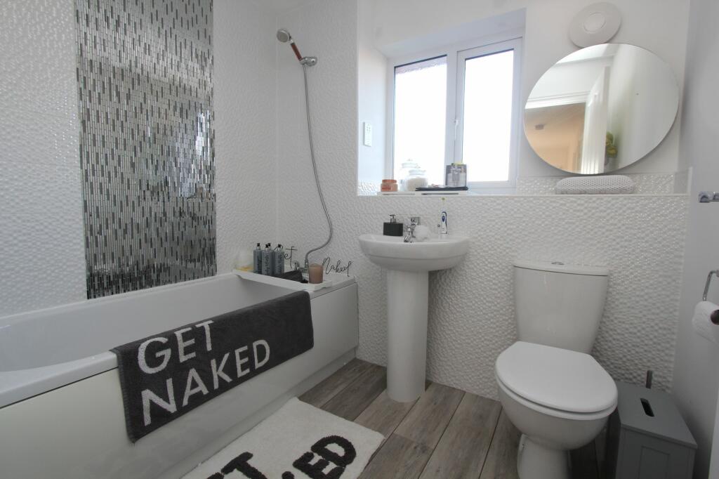 Additional image 16 of Crib Y Sianel, Rhoose Point, CF62 3NB