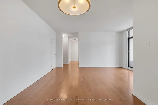 Additional image 19 of 86 Gloucester St Unit 1408