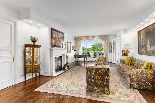 Additional image 3 of 3600 Yonge St Unit 822