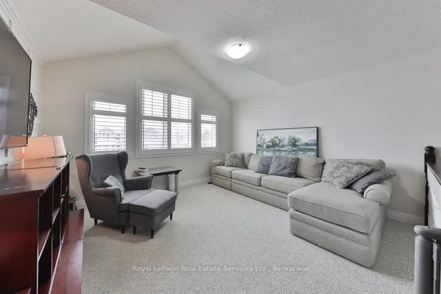 Additional image 18 of 395 Dymott Ave