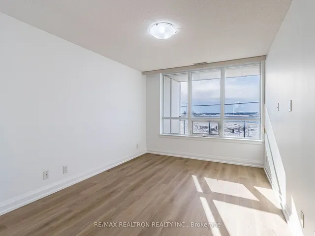 Additional image 20 of 1070 Sheppard Ave Unit 206