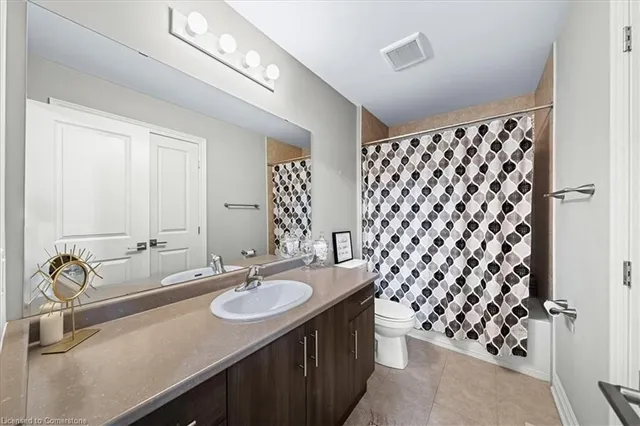 Additional image 34 of 75 Southshore Cres