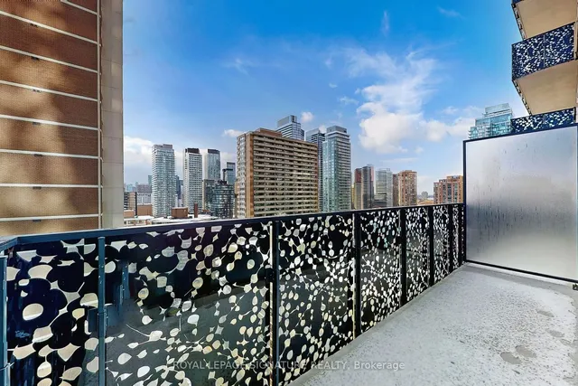 Additional image 23 of 55 Charles St Unit 1303